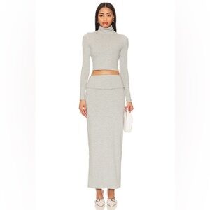 Elegant Gray Women's Skirt